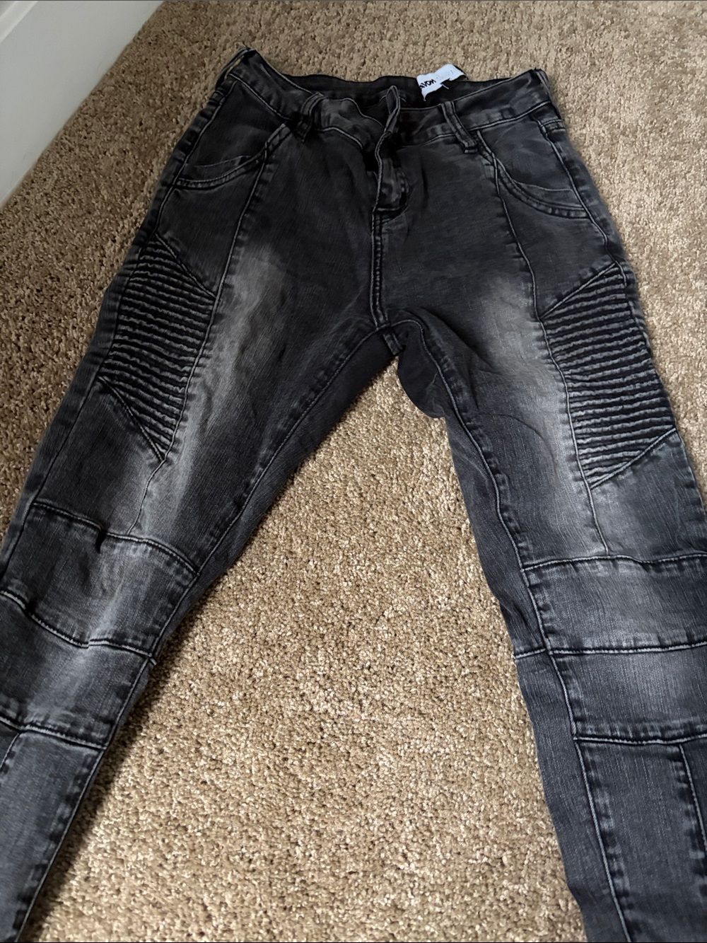 Women’s fashion nova jeans size 3